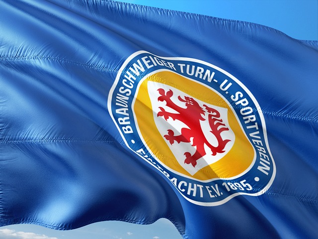 18岁国安小将郭嘉璇去世.